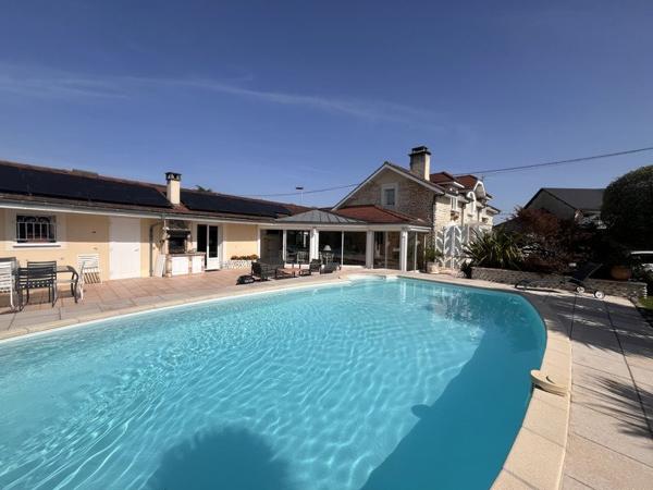 Maison à vendre |  Lons |  5 pièces | 180 m²