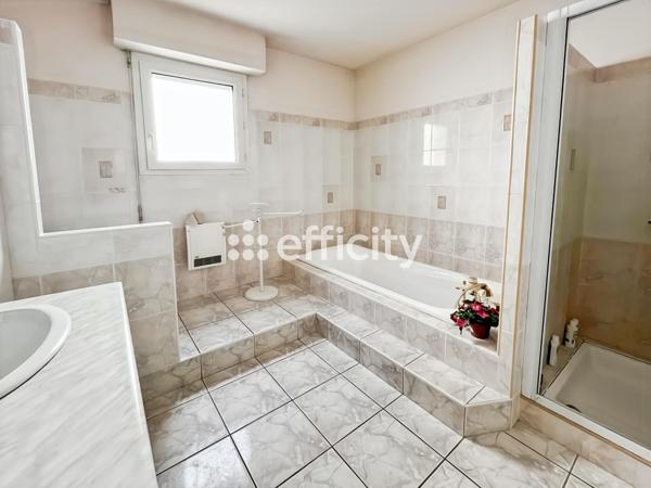 Maison 5 pièces - 150 m²