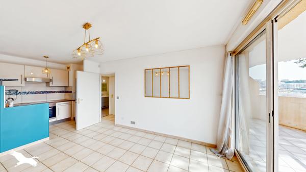 Appartement à vendre |                                       Marseille 12 |                                        2 pièces  |  41 m²