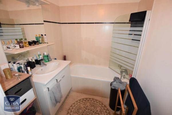 Appartement à louer 2 pièces 42.77m²