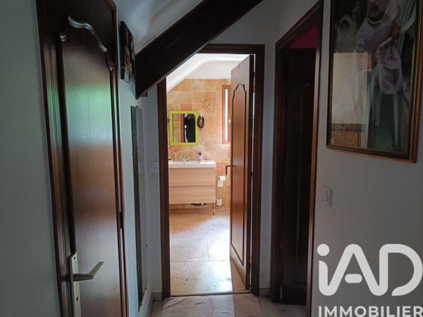 Maison à vendre 7 pièces 186 m² Poigny-la-Forêt