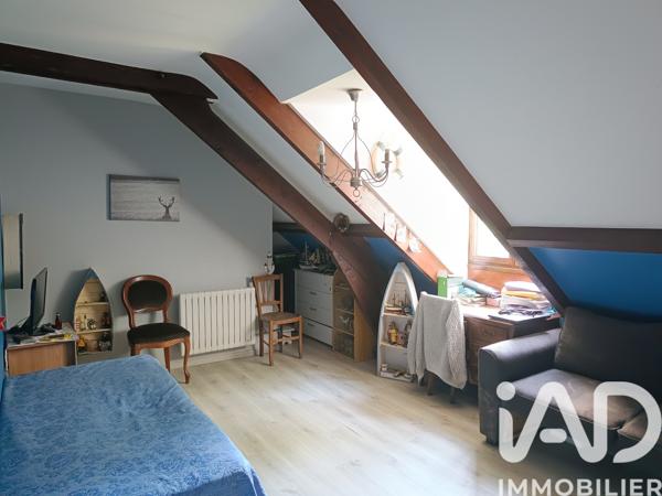 Maison à vendre 7 pièces 186 m² Poigny-la-Forêt