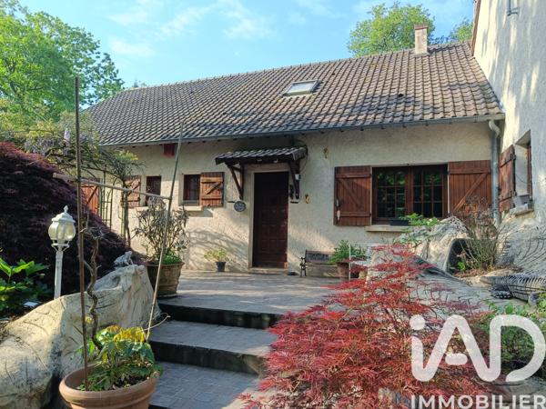Maison à vendre 7 pièces 186 m² Poigny-la-Forêt
