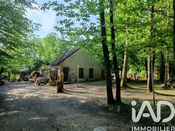 Maison à vendre 7 pièces 186 m² Poigny-la-Forêt