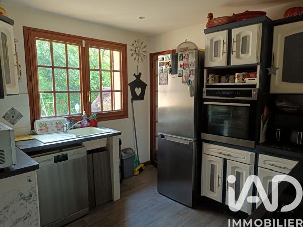 Maison à vendre 7 pièces 186 m² Poigny-la-Forêt