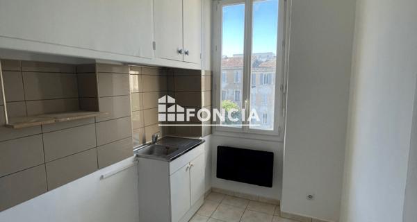 Location Appartement 2 pièces 33.44 m² - Marseille 13005