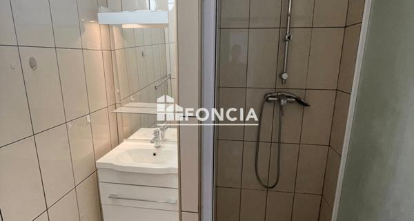 Location Appartement 2 pièces 33.44 m² - Marseille 13005