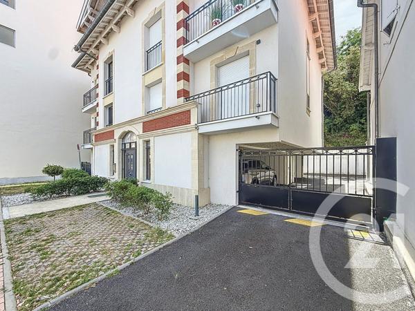 Appartement T3 à vendre  3 pièces - 67,68 m2 ARCACHON - 33