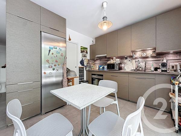 Appartement T3 à vendre  3 pièces - 67,68 m2 ARCACHON - 33