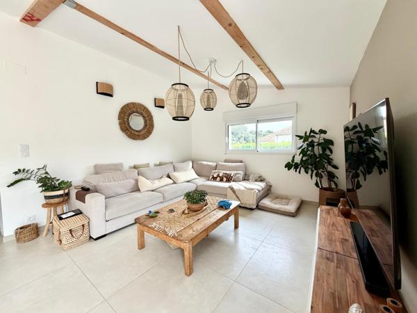 Villa T9 avec gîte et piscine