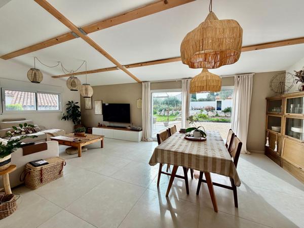 Villa T9 avec gîte et piscine