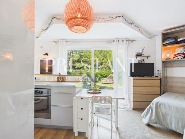 Charmant duplex à deux pas des plages, avec garage et jardin privatif., ANGLET
