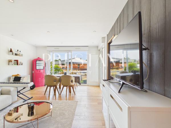 Charmant duplex à deux pas des plages, avec garage et jardin privatif., ANGLET
