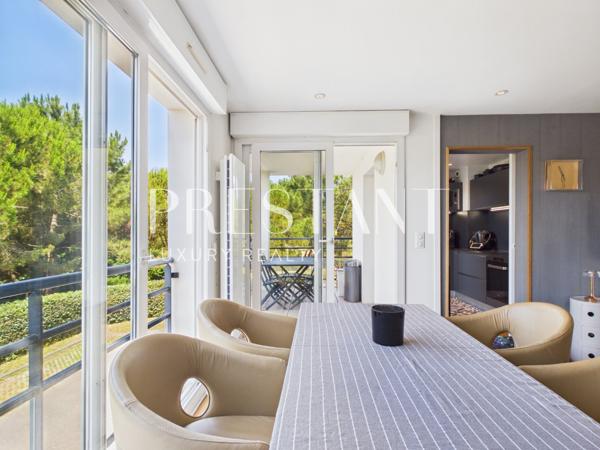 Charmant duplex à deux pas des plages, avec garage et jardin privatif., ANGLET