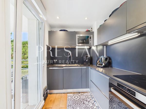 Charmant duplex à deux pas des plages, avec garage et jardin privatif., ANGLET