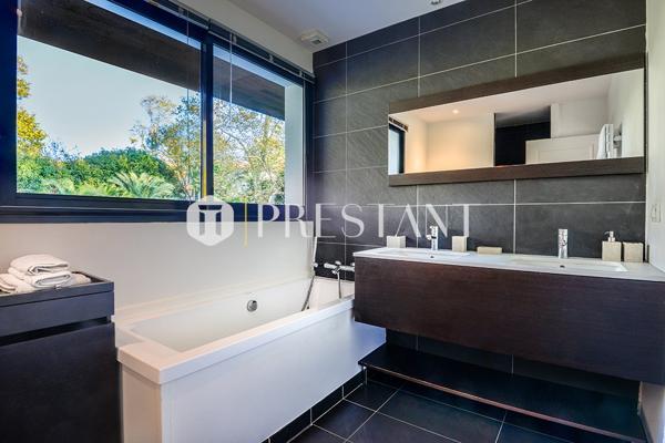 HEAVEN – Magnifique villa contemporaine à louer avec piscine, salle de fitness – 15 personnes, BIARRITZ