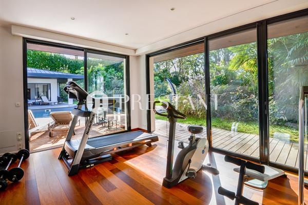 HEAVEN – Magnifique villa contemporaine à louer avec piscine, salle de fitness – 15 personnes, BIARRITZ