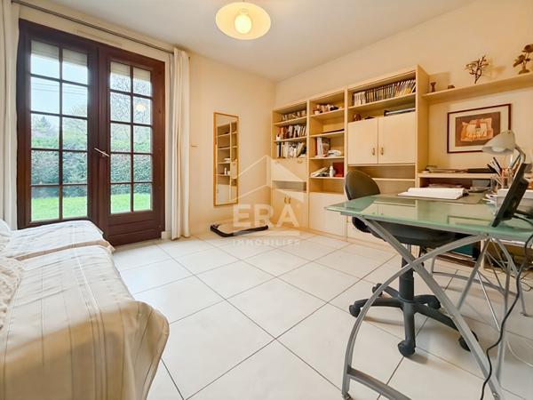 Hameau de Villers 8 pièce(s) 5 chambres 190 m2 sous-sol total