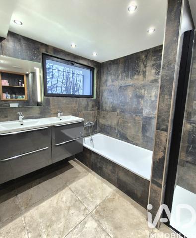 Maison à vendre 5 pièces 192 m² Viry