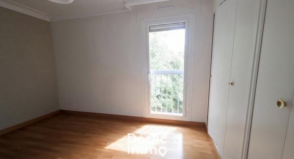 Vente appartement en résidence Saint avertin, 86m² 4 pièces 241 500€ avec balcon