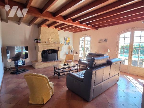 A vendre maison familiale 6 pièces de 170m²