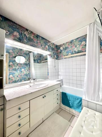 Appartement F4 à vendre  4 pièces - 88,69 m 2   SARTROUVILLE  - 78