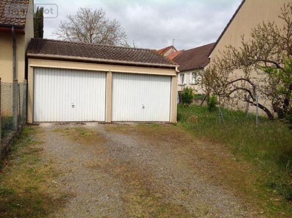 Garage - Parking à vendre à Saint-Gaultier dans l'Indre (36800), ref : 037/1761