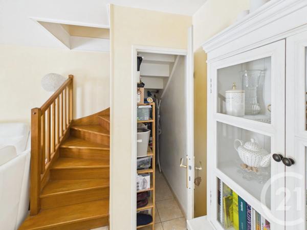 Maison à vendre  5 pièces - 90 m 2   TRAPPES  - 78