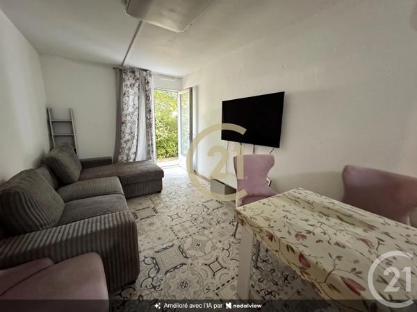Appartement F2 à vendre  2 pièces - 42,51 m 2   GRIGNY  - 91