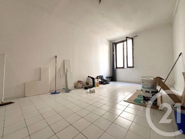 Appartement F2 à vendre  2 pièces - 42,51 m 2   GRIGNY  - 91