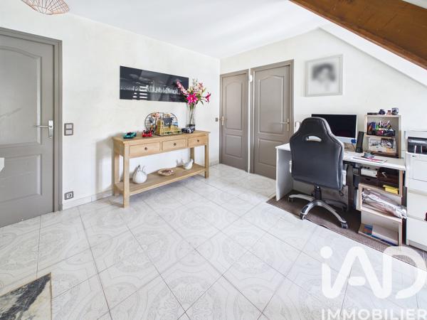 Maison à vendre 5 pièces 127 m² Sainte-Geneviève-des-Bois