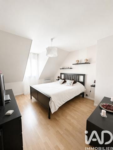 Maison à vendre 5 pièces 127 m² Sainte-Geneviève-des-Bois