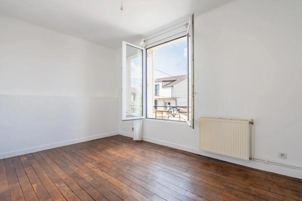 Maison à vendre 4 pièces DRANCY proche RER B (93)