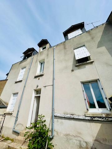 IMMEUBLE LES PONTS DE CE - 4 LOGEMENTS