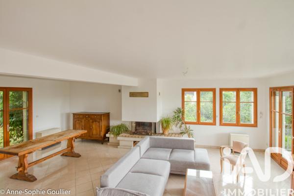 Maison à vendre 7 pièces 167 m² Saint-Leu-la-Forêt