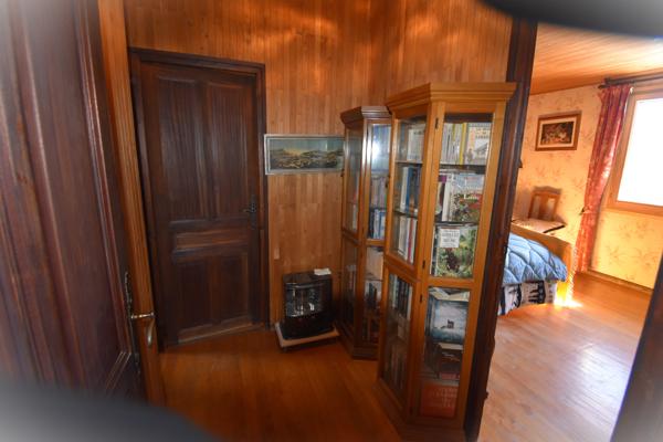 Maison ensoleillée sur les hauteurs de Plampinet – 3 chambres, jardin, garage et cadre alpin exceptionnel
