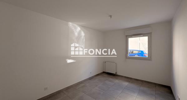 Location Appartement 3 pièces 74.35 m² - Morières-lès-avignon 84310