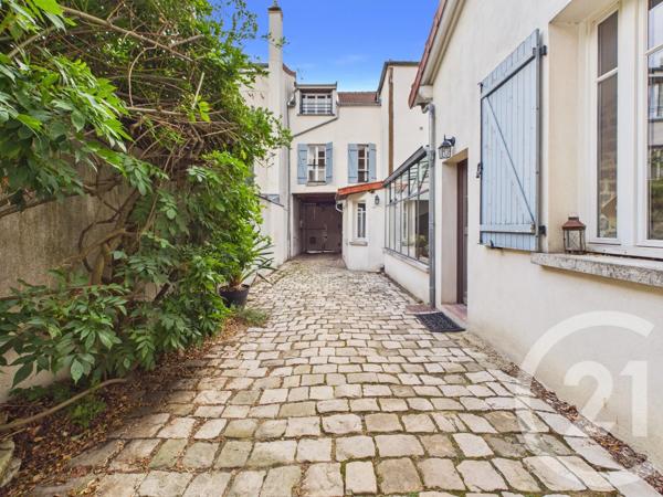 Maison à vendre  7 pièces - 203 m 2   FONTENAY AUX ROSES  - 92
