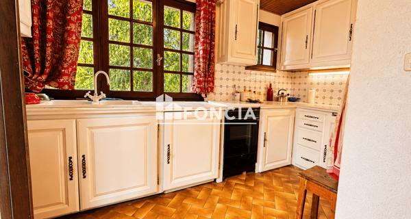 À vendre Maison 5 pièces 144 m² - La Salle-les-alpes 05240