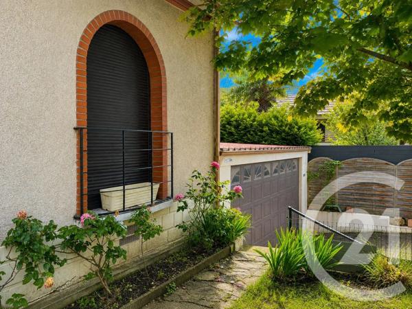 Maison à vendre  4 pièces - 100 m 2   LE KREMLIN BICETRE  - 94