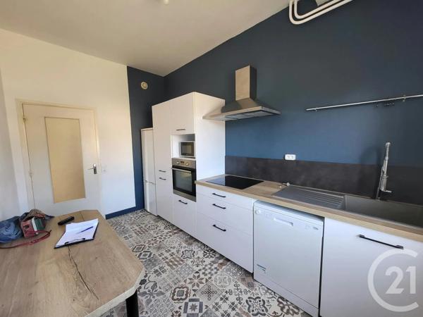 Appartement F3 à vendre  3 pièces - 67 m 2   BOURG EN BRESSE  - 01