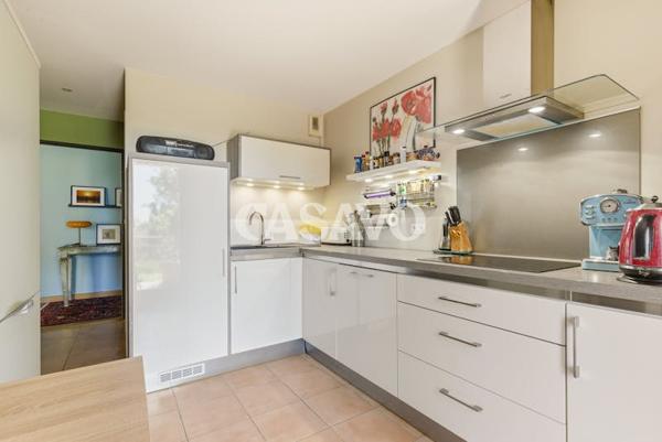 Vente Appartement 3 pièces de 95m² - 13540 Aix-en-Provence