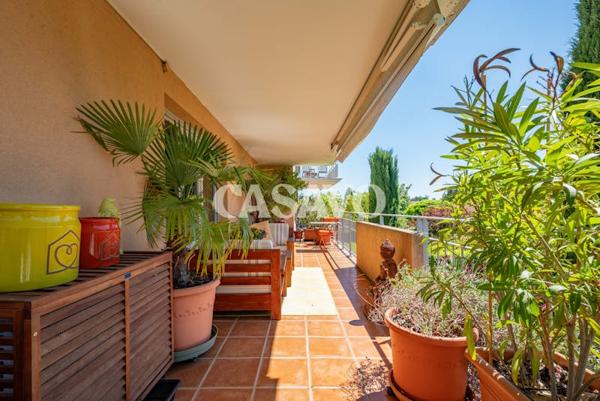 Vente Appartement 3 pièces de 95m² - 13540 Aix-en-Provence