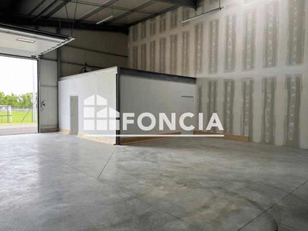 Location Local commercial 2 pièces 399.7 m² - 10 RUE DES HETRES Soullans 85300