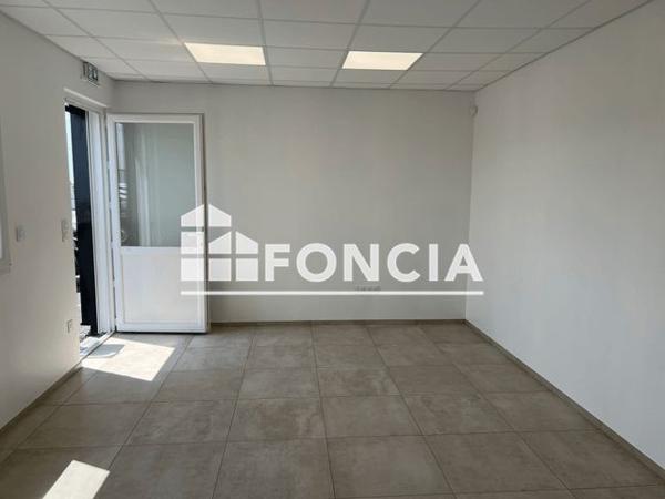 Location Local commercial 2 pièces 399.7 m² - 10 RUE DES HETRES Soullans 85300