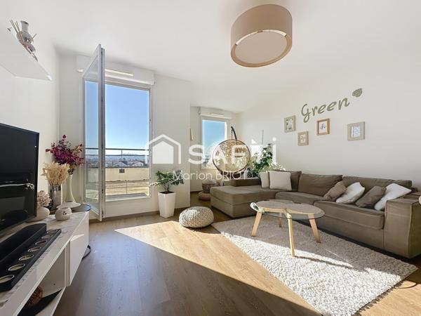 Appartement 3 pièces, deux chambres, TERRASSE