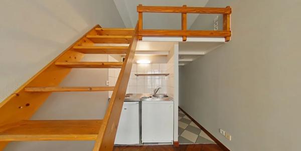 STUDIO A LOUER - LYON 1ER ARRONDISSEMENT Terreaux-Bat-d-Argent 15.08 m 2 495 € charges comprises par mois