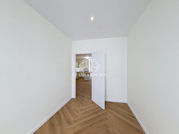 Appartement rue pietonne entièrement rénové 2 chambres