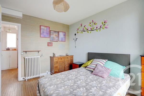 Appartement F3 à vendre  3 pièces - 61,54 m2 PARIS - 75020