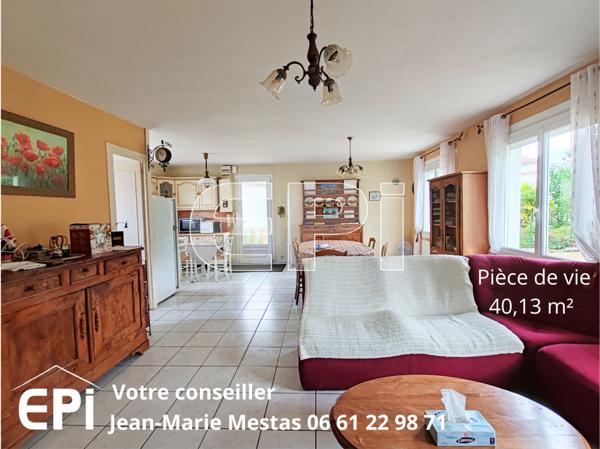 Thouars Maison ancienne Ajouter à ma sélection Référence : 6374